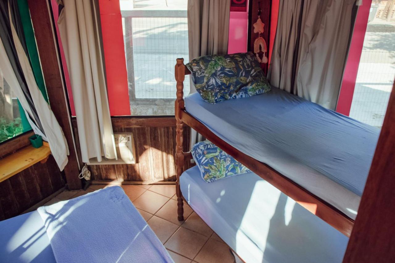 Hostel Barra Bar Balneario Camboriu Bagian luar foto