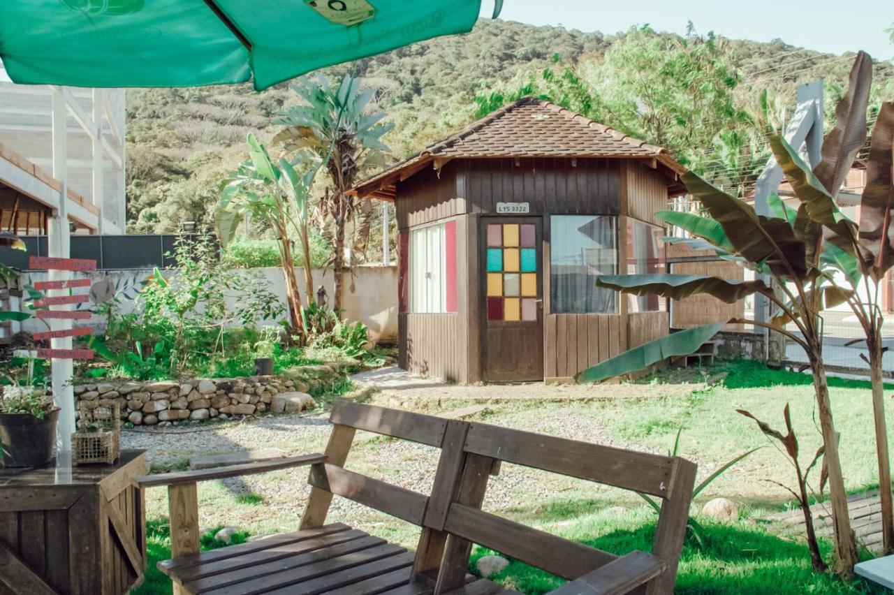 Hostel Barra Bar Balneario Camboriu Bagian luar foto