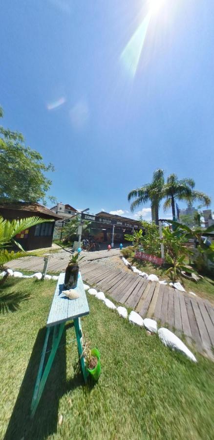 Hostel Barra Bar Balneario Camboriu Bagian luar foto