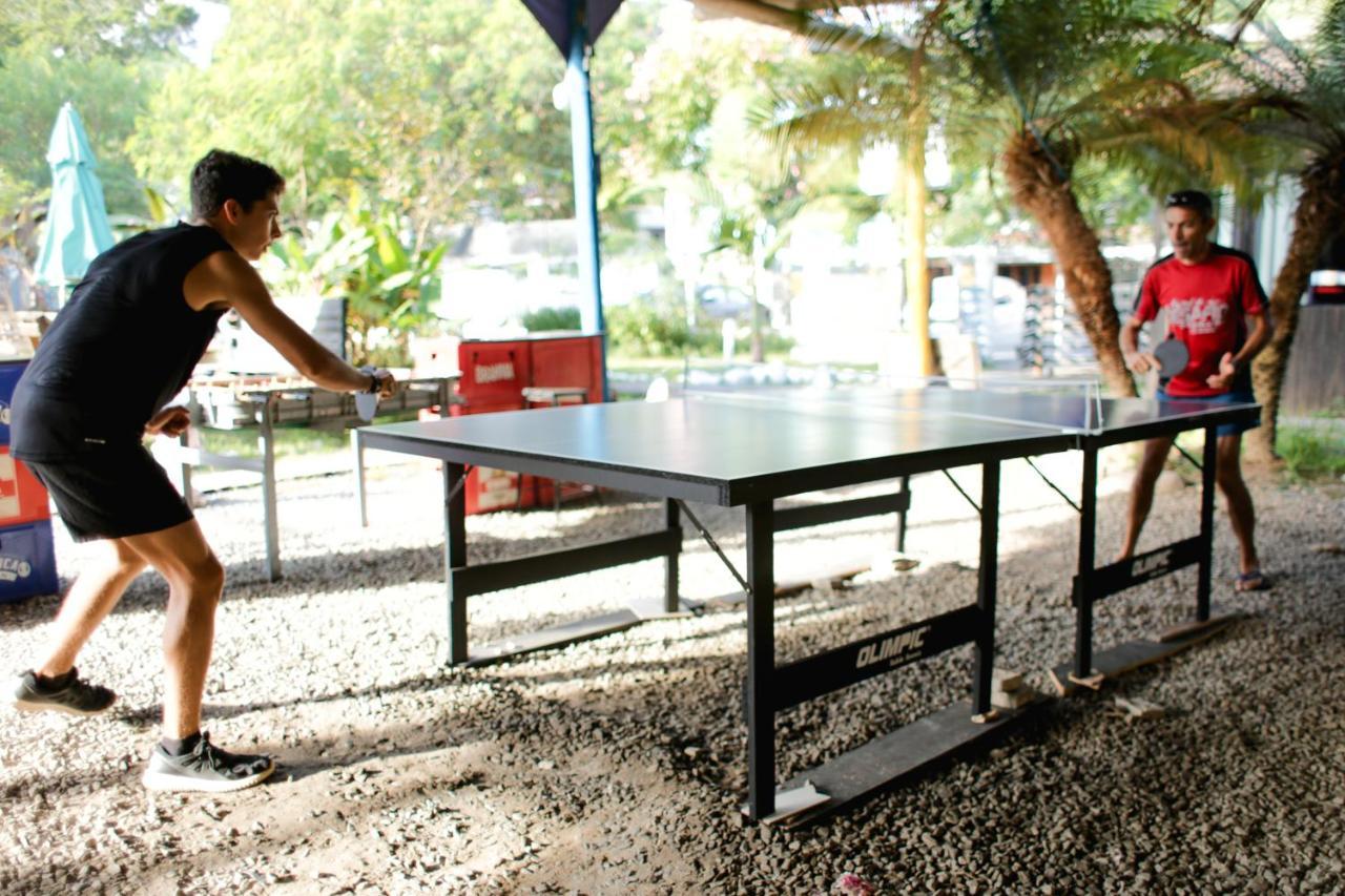 Hostel Barra Bar Balneario Camboriu Bagian luar foto