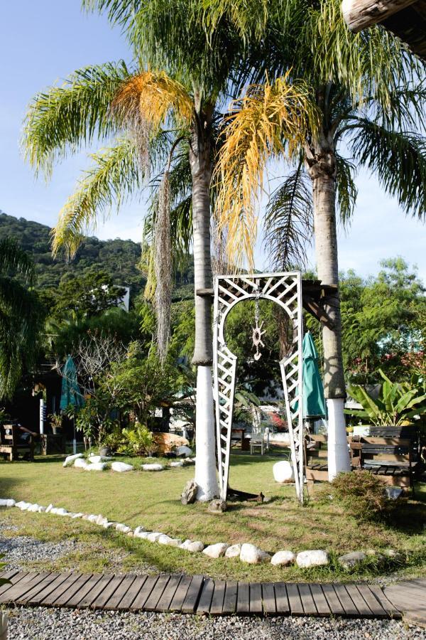 Hostel Barra Bar Balneario Camboriu Bagian luar foto