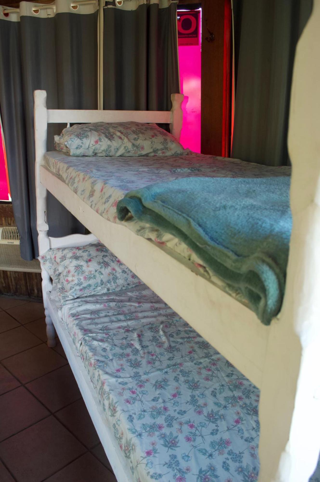 Hostel Barra Bar Balneario Camboriu Bagian luar foto